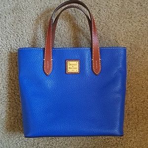 Dooney & Bourke leathe blue small purse